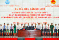 Ký kết Biên bản ghi nhớ về phối hợp thúc đẩy chuyển đổi số giai đoạn 2022-2025 giữa Bộ Thông tin và Truyền thông và UBND thành phố