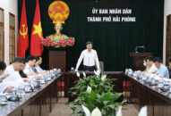 Hội đồng Thi đua-Khen thưởng thành phố: Xét, đề nghị khen thưởng cấp nhà nước đợt 1 năm 2022, xét tặng các danh hiệu: Chiến sĩ thi đua cấp thành phố và “Gương mặt tiêu biểu thành phố” năm 2021