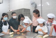 Khai giảng lớp “Đầu bếp đa tài” và “Pha chế đồ uống” cho học viên và trẻ em các lứa tuổi dịp hè 2022
