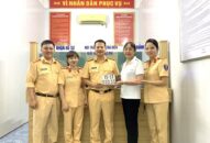 Công an quận Lê Chân: Tổ chức tiếp nhận việc đăng ký, cấp đổi biển số xe cho người dân