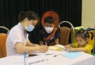 Bệnh viện Kiến An khám sức khỏe và cấp phát thuốc miễn phí cho hơn 100 em thiếu niên, nhi đồng tại Làng trẻ em SOS Hải Phòng