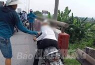 Một người tử vong trên xe máy tại cầu vượt Quán Toan