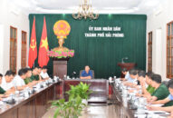 Đảm bảo quá trình cắm phao tiêu, dựng nhà chòi bảo vệ trên biển thuộc địa bàn các huyện Kiến Thụy, Tiên Lãng diễn ra đúng tiến độ và an toàn