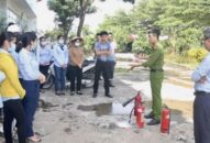 Diễn tập PCCC và cứu nạn cứu hộ tại Trạm thu phí cuối tuyến đường cao tốc Hà Nội-Hải Phòng (phường Hòa Nghĩa, quận Dương Kinh)