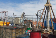 Vận động các hộ dân vi phạm hành lang an toàn giao thông trên tuyến đường trục KCN Đình Vũ tự giác tháo dỡ công trình vi phạm