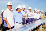 Tăng cường nhân lực và máy móc thiết bị để đẩy nhanh tiến độ xây dựng các Bến số 3,4,5 và 6 tại Cảng Lạch Huyện