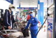 Có nên bỏ loại hình thương nhân phân phối xăng dầu?