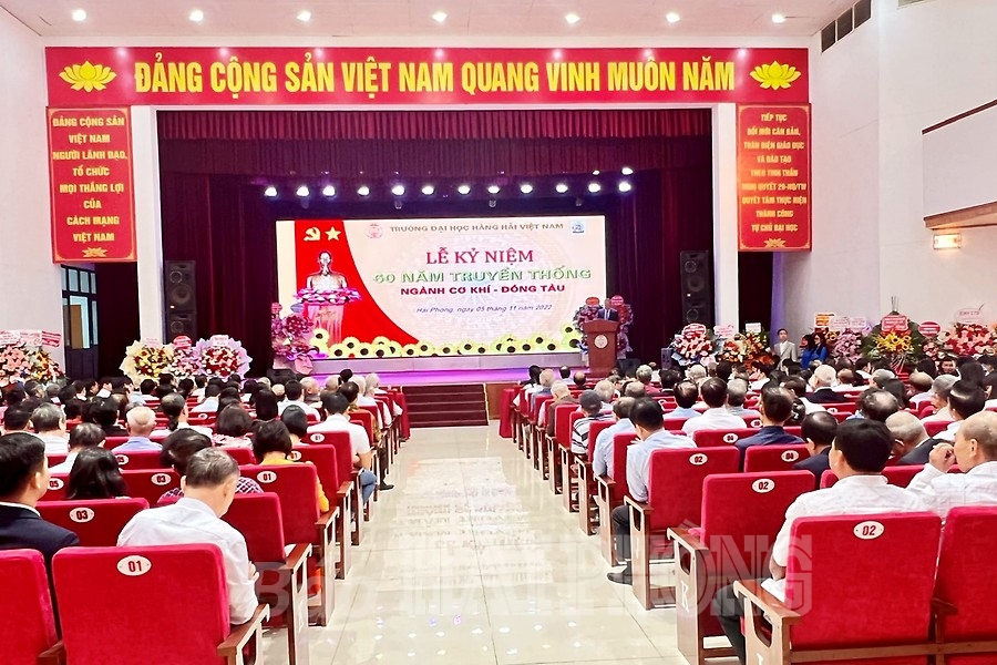 Trường đại học Hàng hải Việt Nam kỷ niệm 60 năm truyền thống ngành Cơ khí-Đóng  tàu