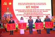 Quận Kiến An: Trao Huy hiệu Đảng đợt 03/02/2023; khen thưởng tổ chức cơ sở đảng và các tập thể, cá nhân hoàn thành xuất sắc nhiệm vụ năm 2022