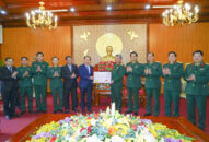 Lãnh đạo thành phố thăm, chúc tết cán bộ, chiến sỹ Quân khu Ba