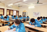 Đồng ý phương thức tổ chức tuyển sinh vào Lớp 10 THPT, năm học 2023-2024 gồm 03 môn thi Toán, Ngữ Văn và Ngoại ngữ