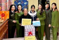 Hội Phụ nữ Công an quận Ngô Quyền: Nhận đỡ đầu một học sinh có hoàn cảnh khó khăn tại phường Đồng Quốc Bình