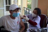 COVID-19 là bệnh nghề nghiệp, được hưởng bảo hiểm xã hội từ ngày 1/4