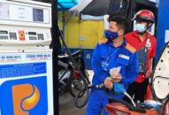 Giá xăng dầu đồng loạt tăng