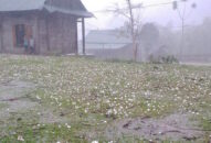 Kết thúc nắng nóng đầu mùa, miền Bắc đề phòng mưa đá