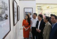 Khai mạc Triển lãm “Các tác phẩm của văn nghệ sĩ thành phố Hải Phòng đạt giải thưởng trong nước và quốc tế”