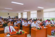 Kỳ họp thứ 10 HĐND quận Dương Kinh khóa III xem xét, quyết định đầu tư một số dự án quan trọng