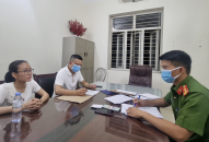 Phối hợp bắt đối tượng bán lô, đề trái phép trên đường Hàng Kênh, Lê Chân