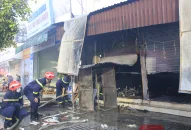 Kịp thời dập tắt đám cháy trong đêm tại xã Tân Dương (Thủy Nguyên)