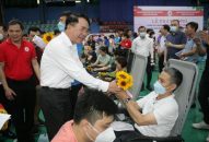 Hơn 1.000 cán bộ, công chức, viên chức, thanh niên tình nguyện và nhân dân huyện Thủy Nguyên tham gia Ngày hội Hiến máu tình nguyện