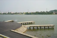 Tìm kiếm một công nhân mất tích khi đi bơi ở sông Giá, Hải Phòng