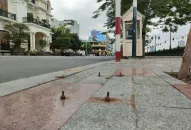 Xử lý những bẫy sắt nguy hiểm dưới lòng đường phố ẩm thực ở Hải Phòng