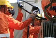 Điện lực miền Bắc nợ người lao động hơn 2.200 tỉ đồng