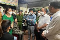 Lãnh đạo quận Ngô Quyền thăm hỏi, động viên gia đình các nạn nhân vụ cháy xảy ra tại đường Văn Cao