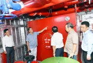 Chủ tịch UBND thành phố Nguyễn Văn Tùng kiểm tra công tác chữa cháy và cứu nạn, cứu hộ trên biển