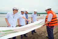 Phó Chủ tịch UBND thành phố Nguyễn Đức Thọ kiểm tra tiến độ một số dự án giao thông trọng điểm trên địa bàn huyện Thủy Nguyên