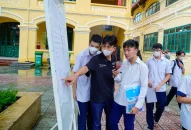 Hơn 22.700 thí sinh tại Hội đồng thi 03-Sở Giáo dục và Đào tạo Hải Phòng làm thủ tục tham dự Kỳ thi tốt nghiệp THPT năm 2023