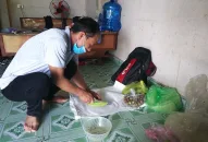 Cắt điện, người lao động lo giảm thu nhập, doanh nghiệp chịu thiệt