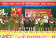 Khen thưởng Công an quận Dương Kinh điều tra, khám phá nhanh vụ trọng án