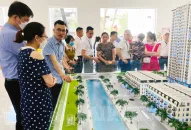 Cẩn trọng với “cò” mua bán nhà ở xã hội