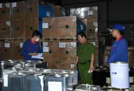 Không cấp Giấy phép, Giấy chứng nhận cho các cơ sở kinh doanh dịch vụ không đảm bảo các điều kiện thủ tục về đất đai, xây dựng và môi trường