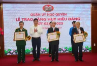 Quận uỷ Ngô Quyền trao Huy hiệu Đảng đợt 02/9/2023