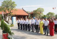 Đảng ủy Khối Doanh nghiệp thành phố dâng hương tưởng niệm đồng chí Nguyễn Đức Cảnh