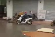 Tránh xe đạp, người đàn ông ở Hải Phòng đâm vào xe máy tử vong