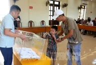 Bố trí các hộ dân về chung cư HH3 phường Đồng Quốc Bình (quận Ngô Quyền): 62 hộ tham gia bốc thăm nhận nhà đợt 4