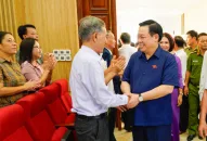 Chủ tịch Quốc hội Vương Đình Huệ cùng Đoàn đại biểu Quốc hội thành phố Hải Phòng tiếp xúc cử tri quận Đồ Sơn