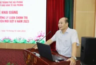 Bồi dưỡng lý luận chính trị cho hơn 150 đảng viên mới của các công ty trong Khu công nghiệp, Khu kinh tế