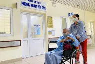 Người dân đồng tình ủng hộ bỏ giấy chuyển tuyến khám chữa bệnh