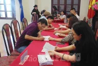 Bố trí các hộ dân về chung cư HH3 phường Đồng Quốc Bình: 48/50 hộ đủ điều kiện tham gia bốc thăm nhận nhà