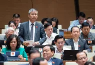 Đại biểu Quốc hội đề nghị bãi bỏ ‘barie’ giấy chuyển viện, Bộ trưởng Bộ Y tế nói gì?