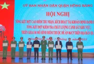 Quận Hồng Bàng biểu dương các tập thể, cá nhân thực hiện tốt đợt cao điểm thu nhận, kích hoạt tài khoản định danh điện tử