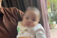 Bé gái hơn 3 tháng tuổi bị bỏ rơi trước cổng chùa ở Hải Phòng