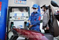 ‘Hỏa tốc’ lùi ngày điều chỉnh giá xăng dầu