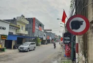 Hải Phòng: Nhiều biển báo hạn chế tải trọng xe bị vô hiệu hóa