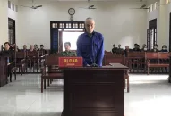 Xét xử kẻ chích điện sát hại cháu ruột