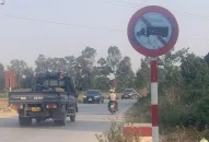 Công an huyện Thủy Nguyên: Phối hợp ngăn chặn nạn bôi xoá biển báo tải trọng xe